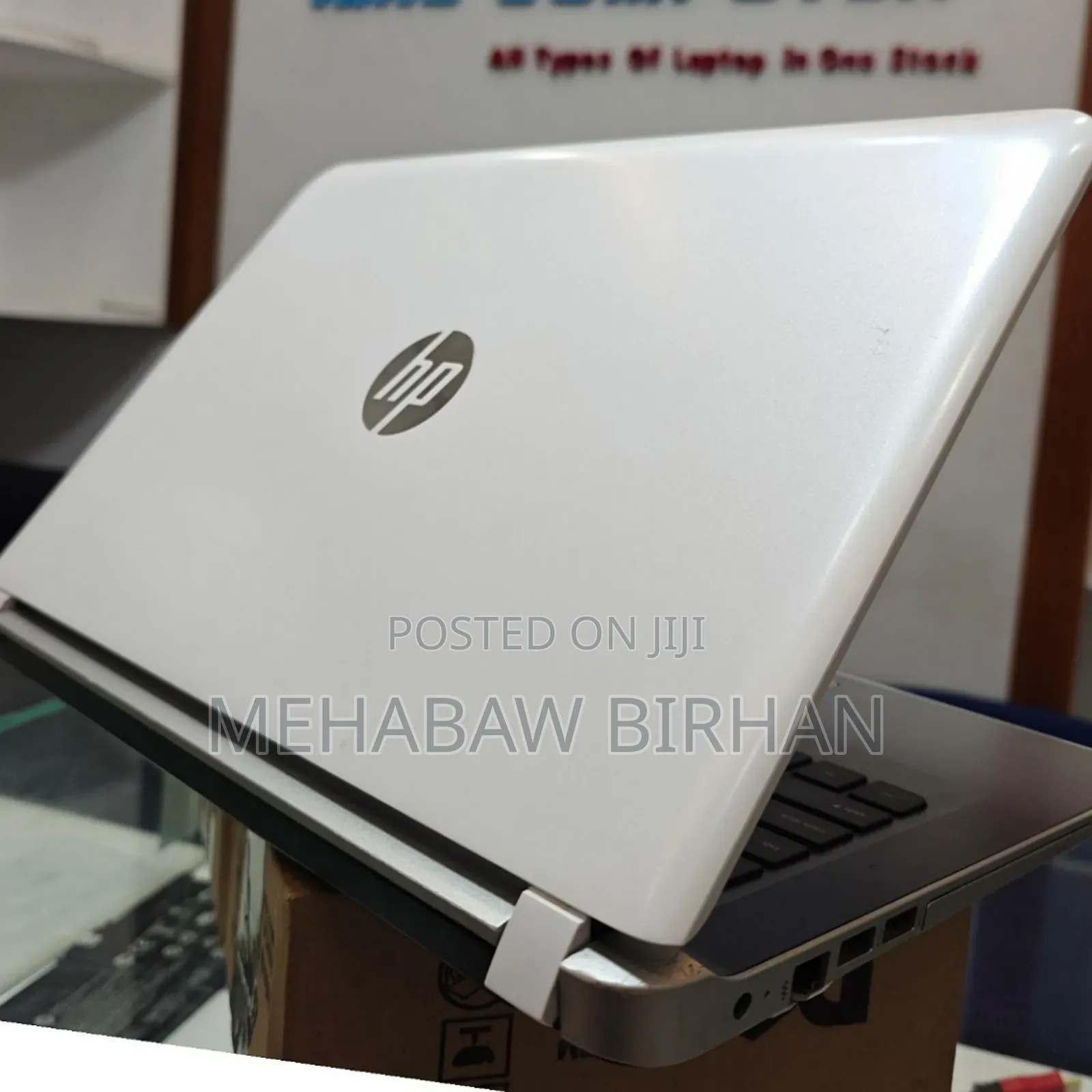 New Laptop HP Pavilion 15 2GB Intel Core I7 SSD 256GB