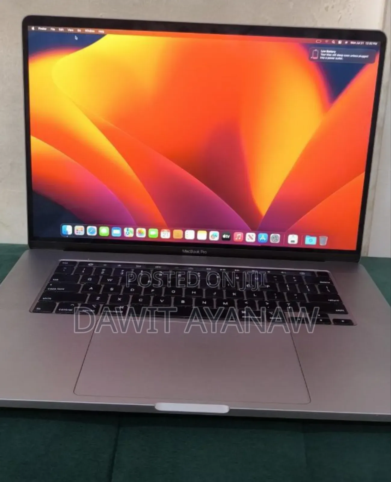 New Laptop Apple MacBook Pro 2019 16GB Intel Core I9 SSD 512GB