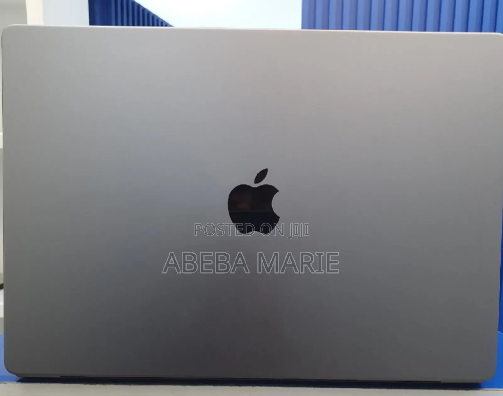 New Laptop Apple MacBook Pro M1 16GB Apple M1 Pro SSD 1T