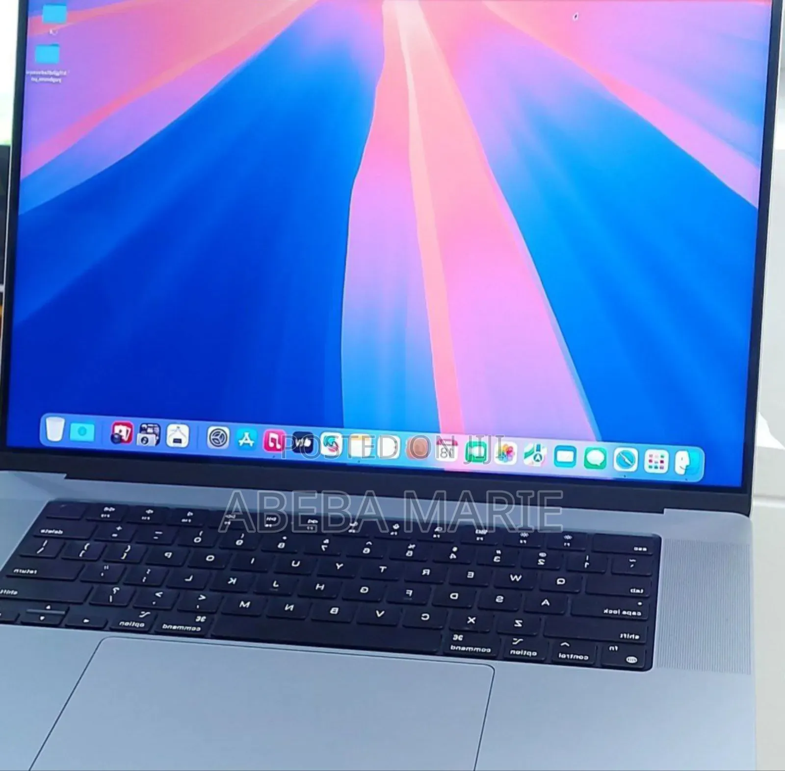New Laptop Apple MacBook Pro M1 16GB Apple M1 Pro SSD 1T
