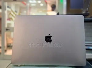 New Laptop Apple MacBook Pro 2019 8GB Intel Core I5 SSD 512GB