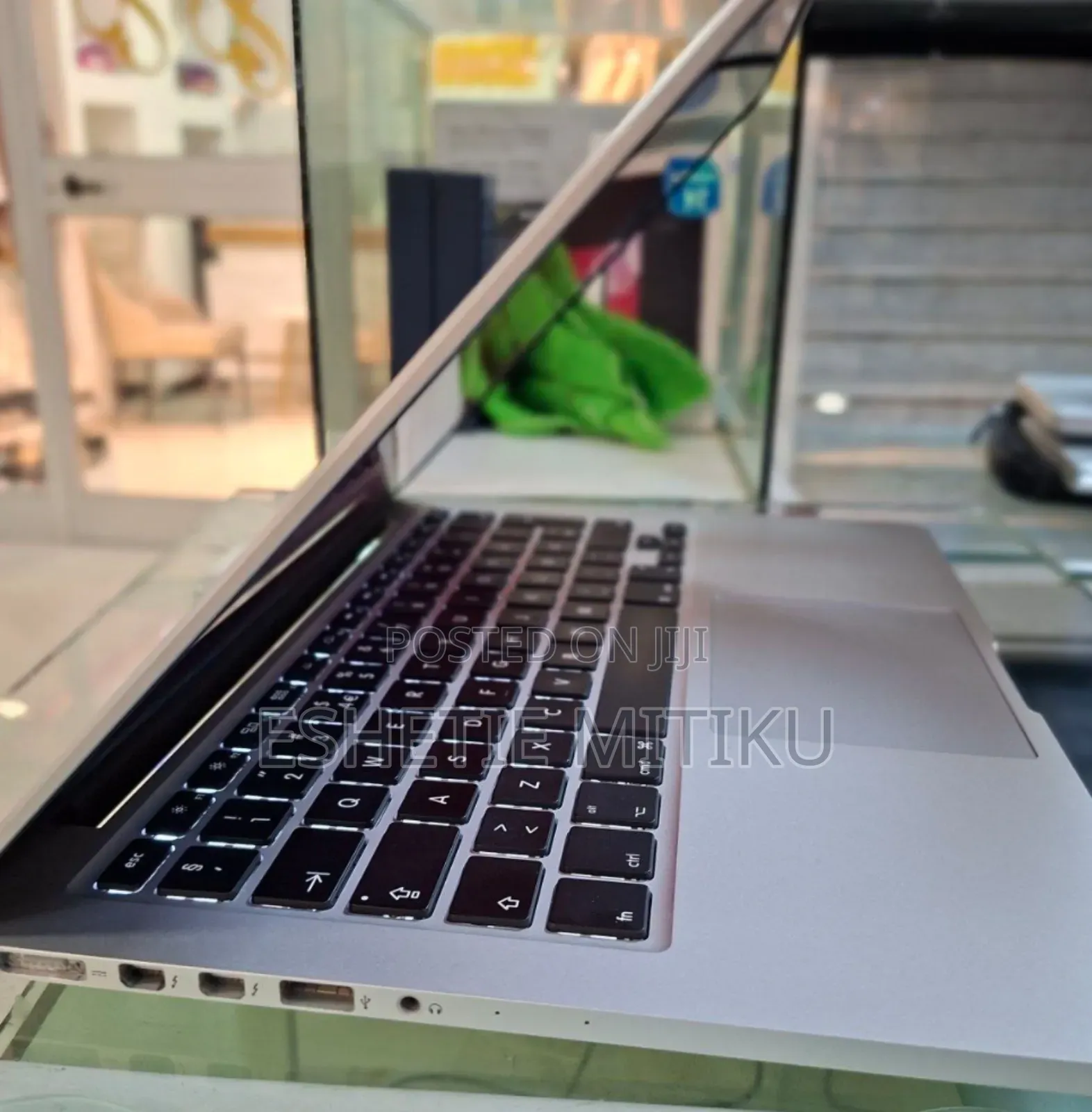 New Laptop Apple MacBook Pro 2013 16GB Intel Core I5 SSD 512GB