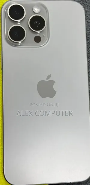 New Apple iPhone 16 Pro Max 256 GB Silver