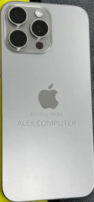New Apple iPhone 16 Pro Max 256 GB Silver