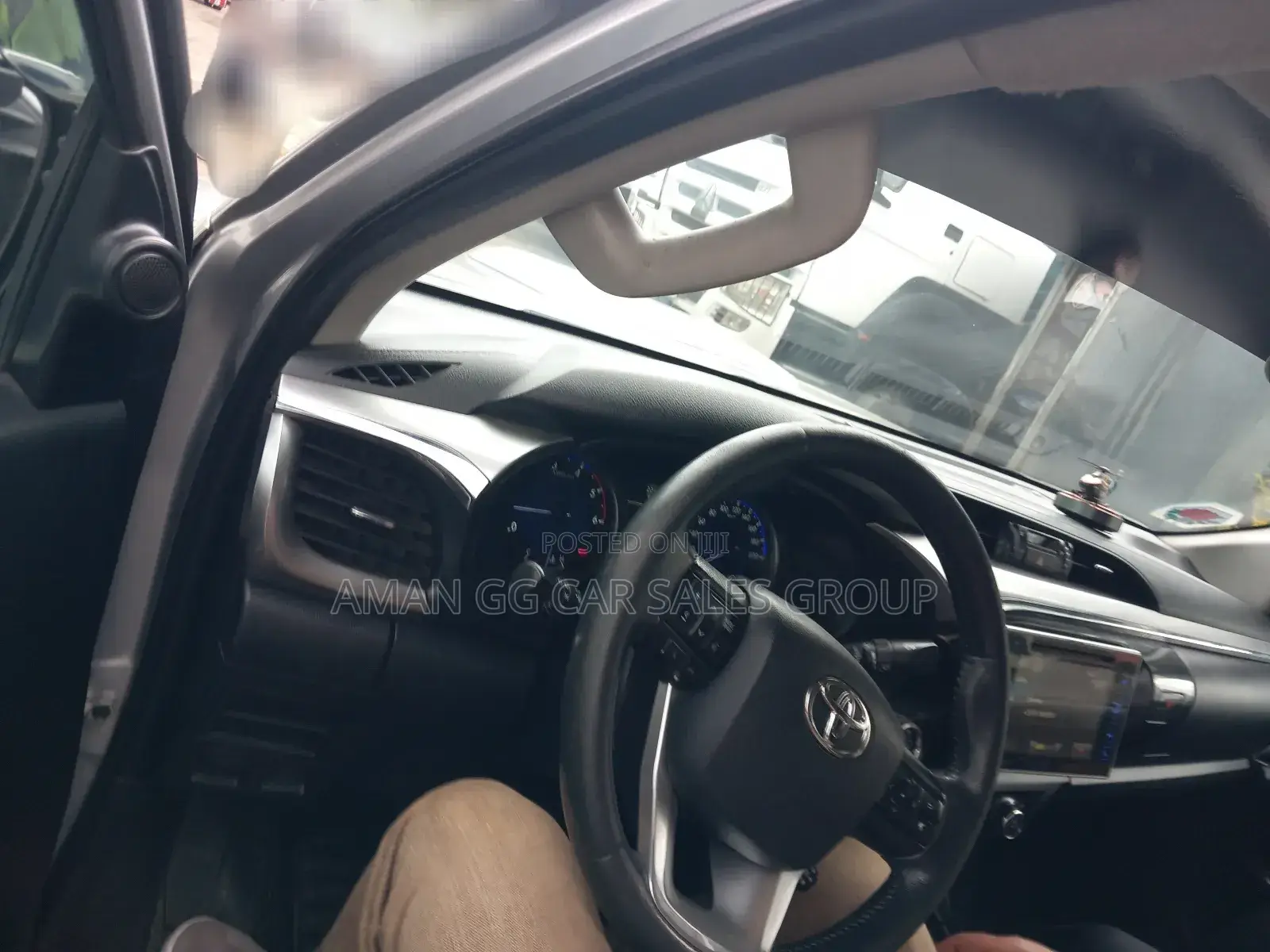 Toyota Hilux 2016 Silver