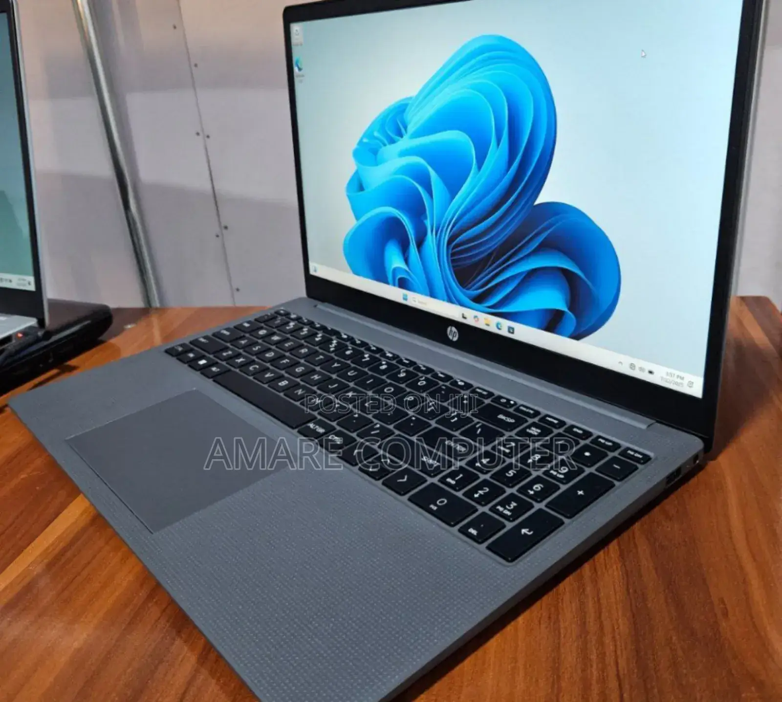 New Laptop HP Stream Notebook 16GB Intel Core I5 SSD 512GB