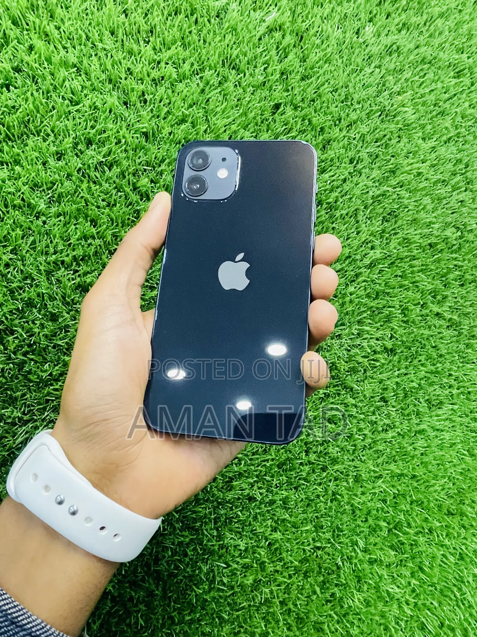 New Apple iPhone 12 64 GB Blue