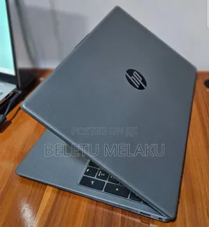 New Laptop HP 250 G10 16GB Intel Core I5 SSD 512GB