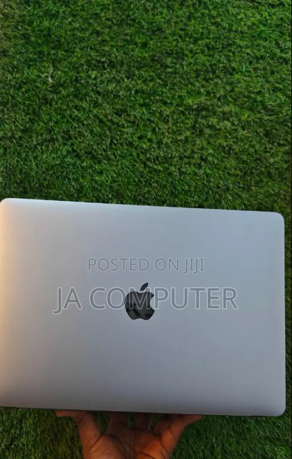 New Laptop Apple MacBook Air 2020 M1 8GB Apple M1 SSD 256GB