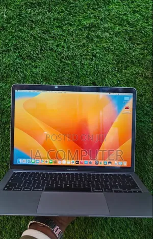 New Laptop Apple MacBook Air 2020 M1 8GB Apple M1 SSD 256GB