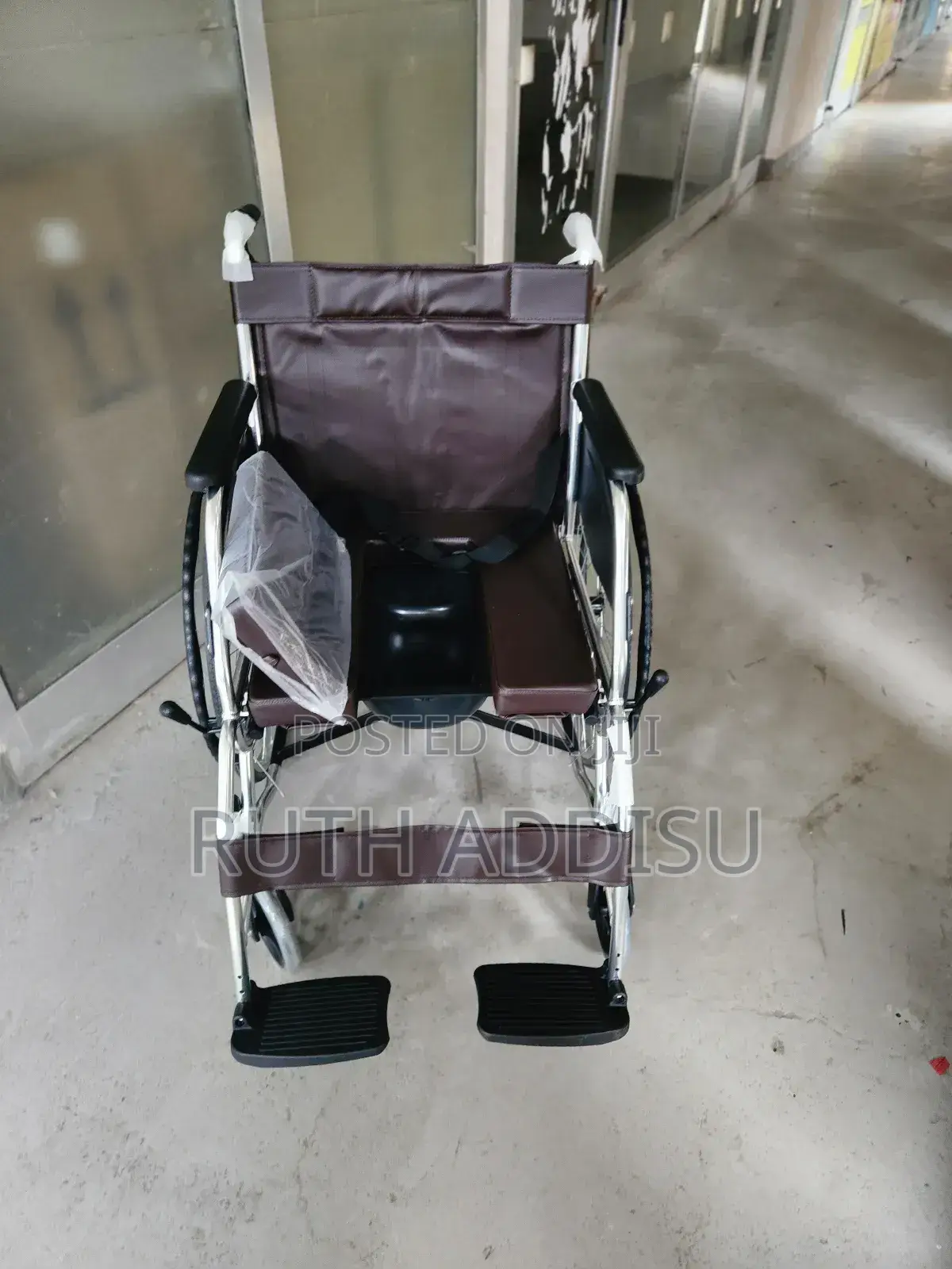 ዊልቸር ባለ ፖፖ Wheelchair鴦吋wheelchair塊頭wheelchair知名wheelchair