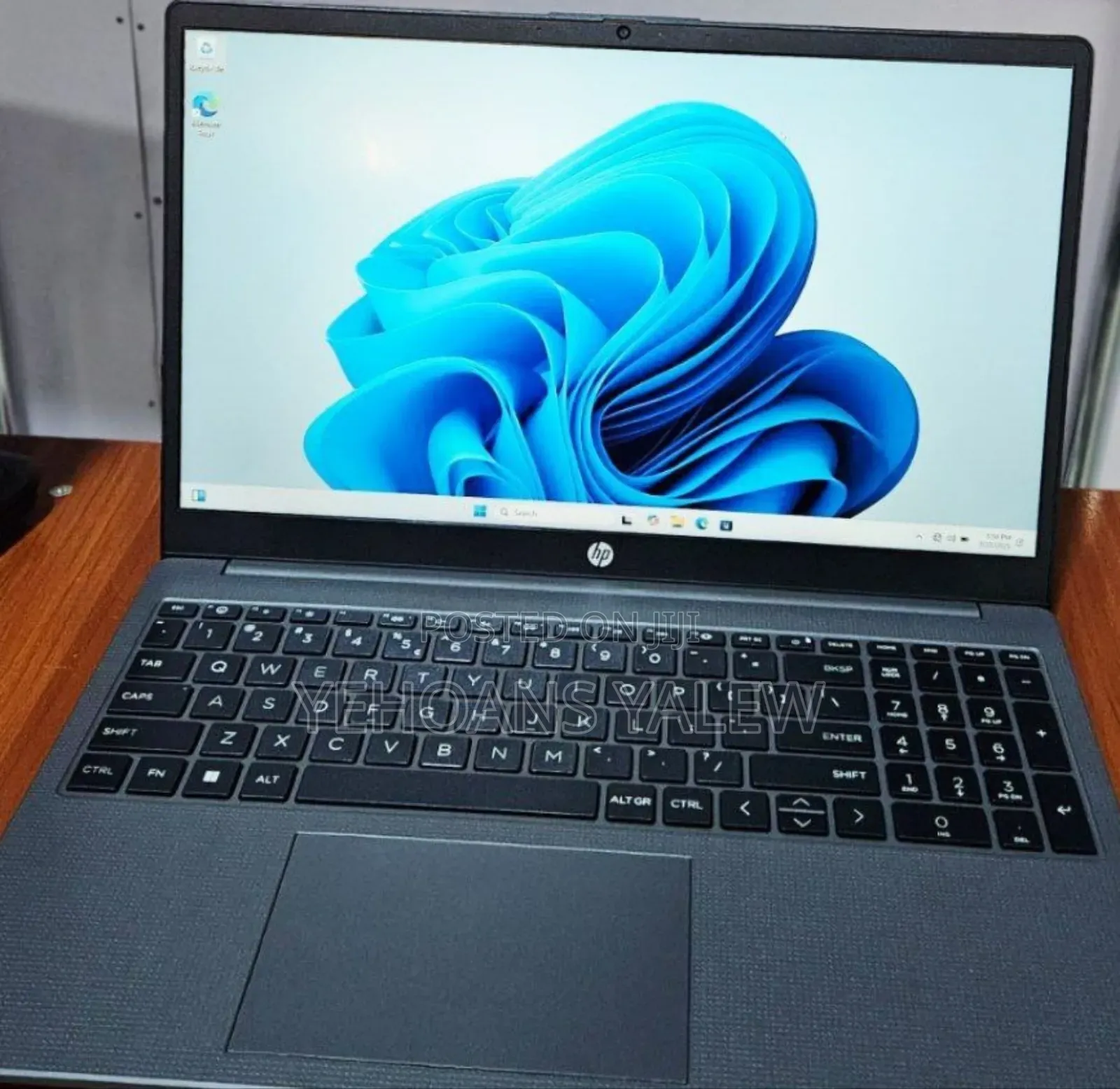New Laptop HP 250 G10 16GB Intel Core I5 SSD 512GB