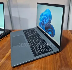 New Laptop HP 250 G10 16GB Intel Core I5 SSD 512GB