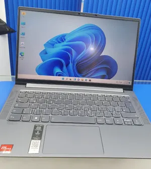 Photo - New Laptop Lenovo ThinkPad Yoga 16GB AMD Ryzen 7 SSD 1T