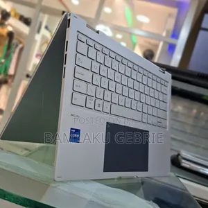 New Laptop Asus ZenBook Flip 14 UX461UN 16GB Intel Core I7 SSD 1T