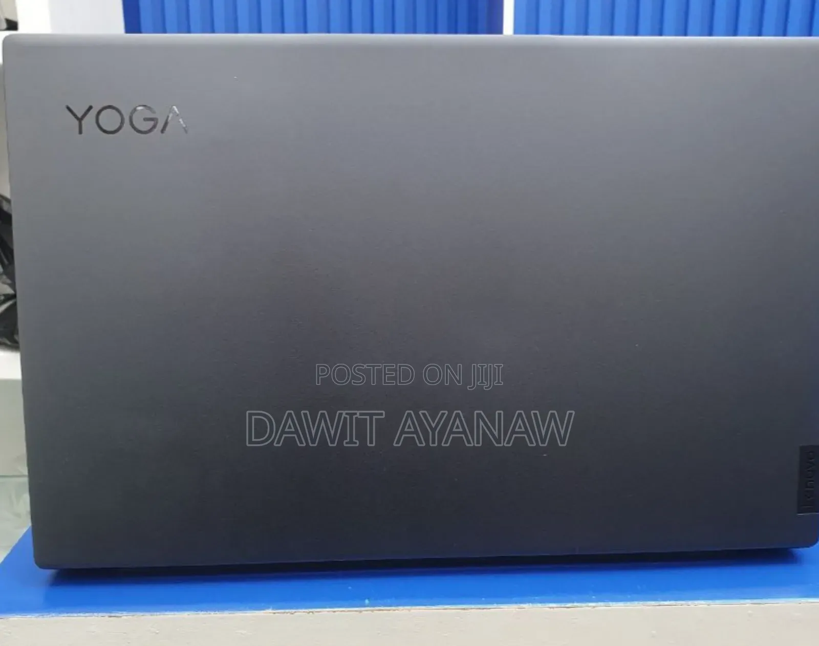 New Laptop Lenovo Yoga 700 16GB AMD Ryzen 7 SSD 512GB