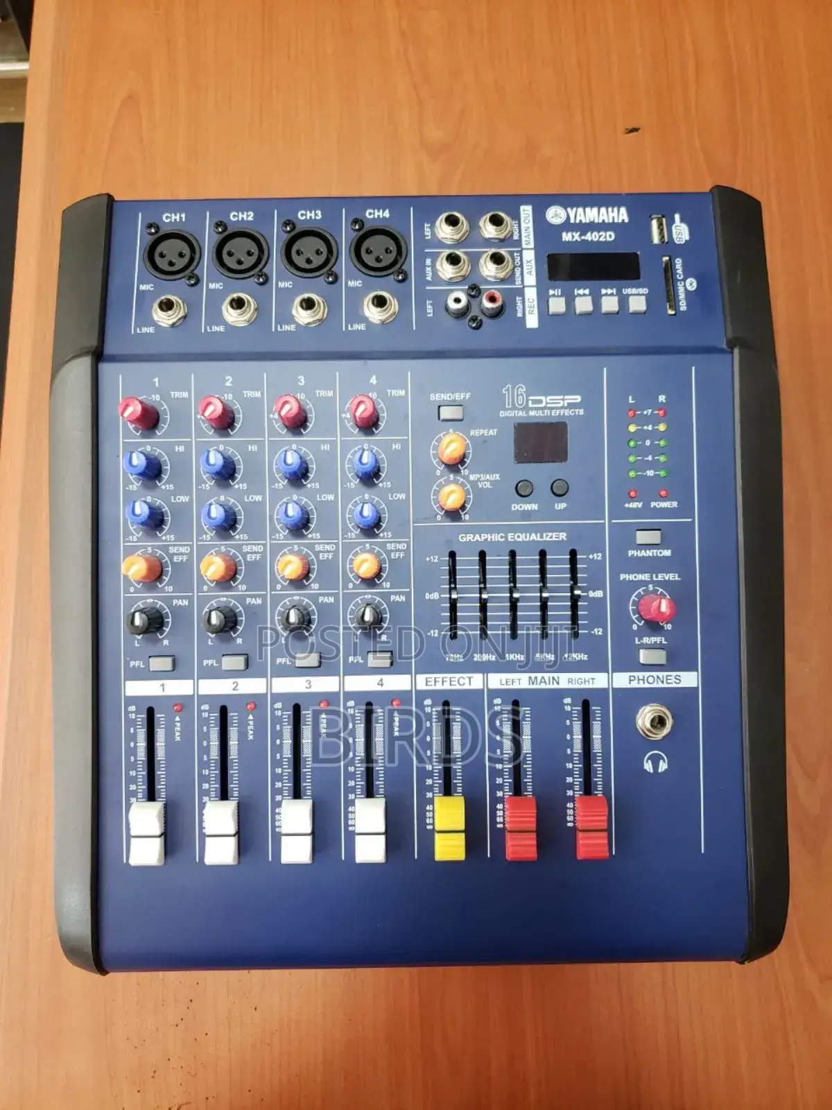 Mixer 4 Channel