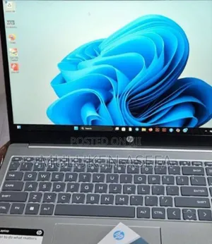 Photo - New Laptop HP EliteBook 840 G3 8GB Intel Core I5 SSD 512GB