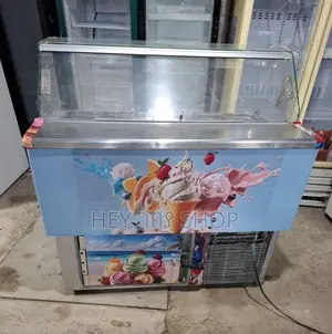 Photo - Ice Cream Display Fridge /የ አይስክሬም ዲስፕለይ