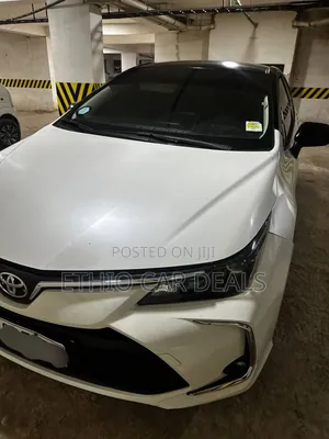 Toyota Corolla 2021 White