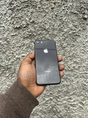 Apple iPhone 8 64 GB Black