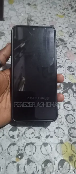 Photo - Samsung Galaxy A31 128 GB White