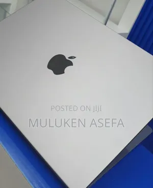 New Laptop Apple MacBook Pro 2021 M1 32GB Apple M1 Pro SSD 2T