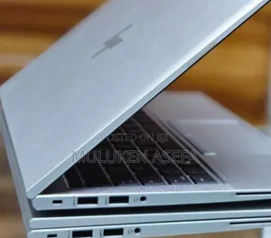 New Laptop HP EliteBook 840 G8 16GB Intel Core I7 SSD 512GB