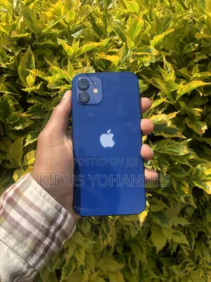 Photo - Apple iPhone 12 128 GB Blue