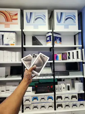 New Apple iPhone 15 Pro Max 256 GB Silver