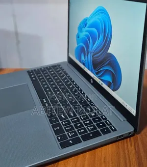 New Laptop HP 250 G10 16GB Intel Core I5 SSD 512GB