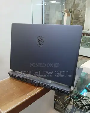 New Laptop MSI Vector 16 HX AI A2XWIG 16GB Intel Core Ultra 7 SSD 1T
