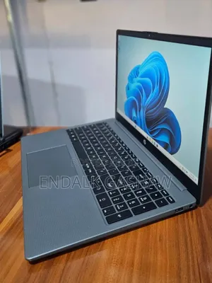 New Laptop HP Stream Notebook 16GB Intel Core I5 SSD 512GB