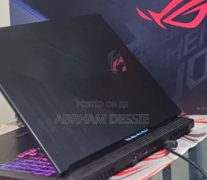 New Laptop Asus 16GB Intel Core I7 SSD 512GB