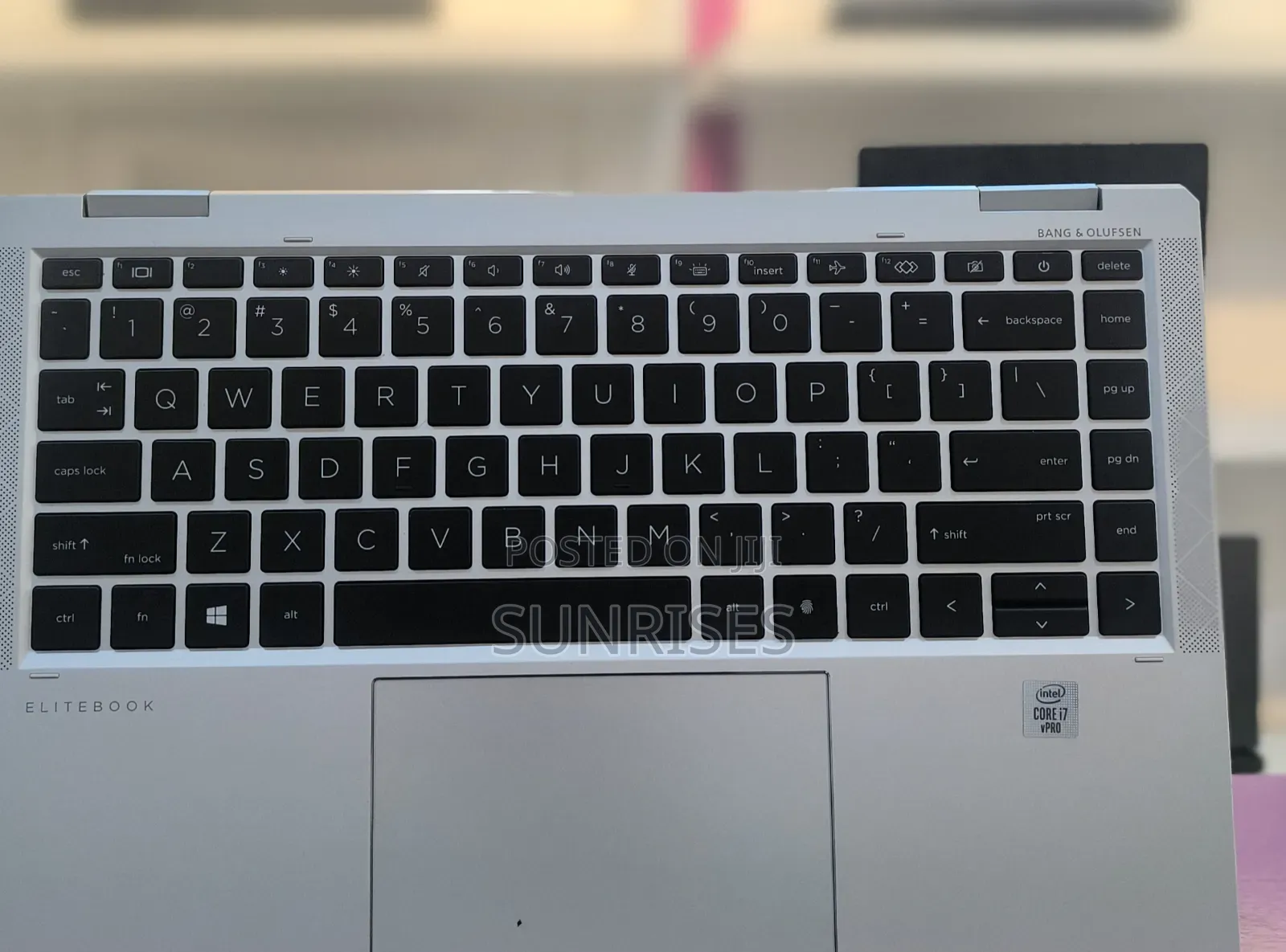 New Laptop HP EliteBook X360 1040 G7 16GB Intel Core I7 SSD 512GB