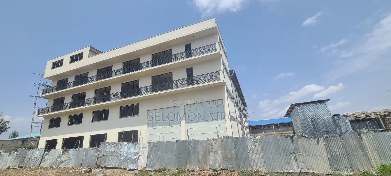 Warehouse for Rentየሚከራይ