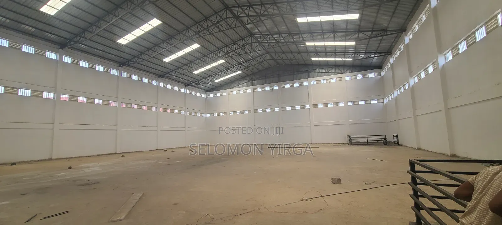 Warehouse for Rentየሚከራይ