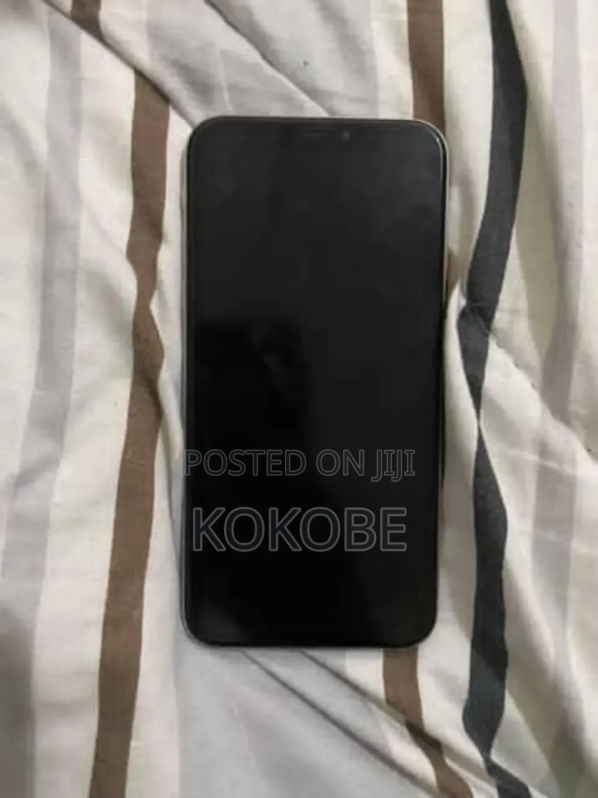 Apple iPhone X 64 GB White