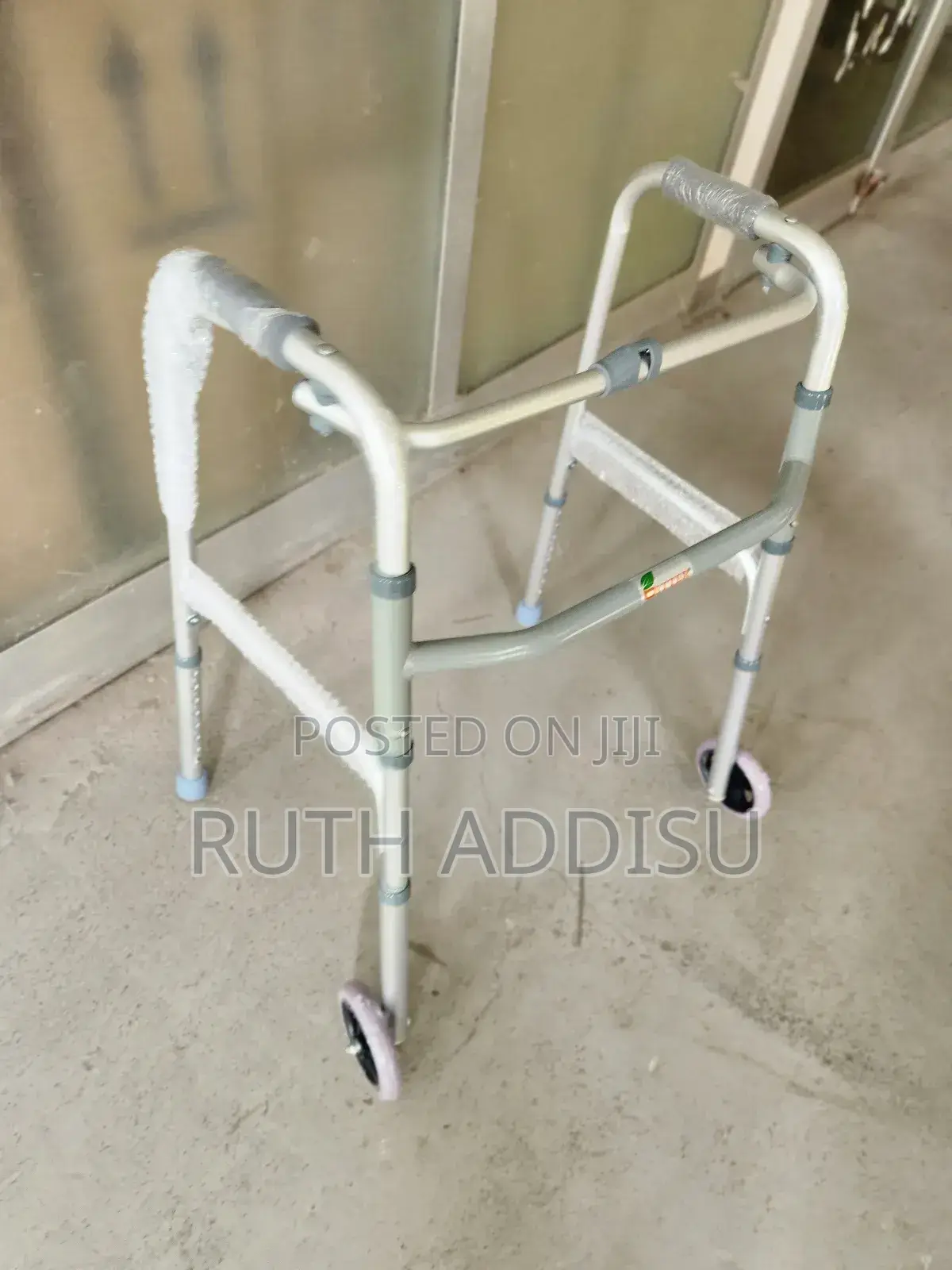 Foldable Walker鴦我walker恢弘walker段考walker憒了walker Medical New