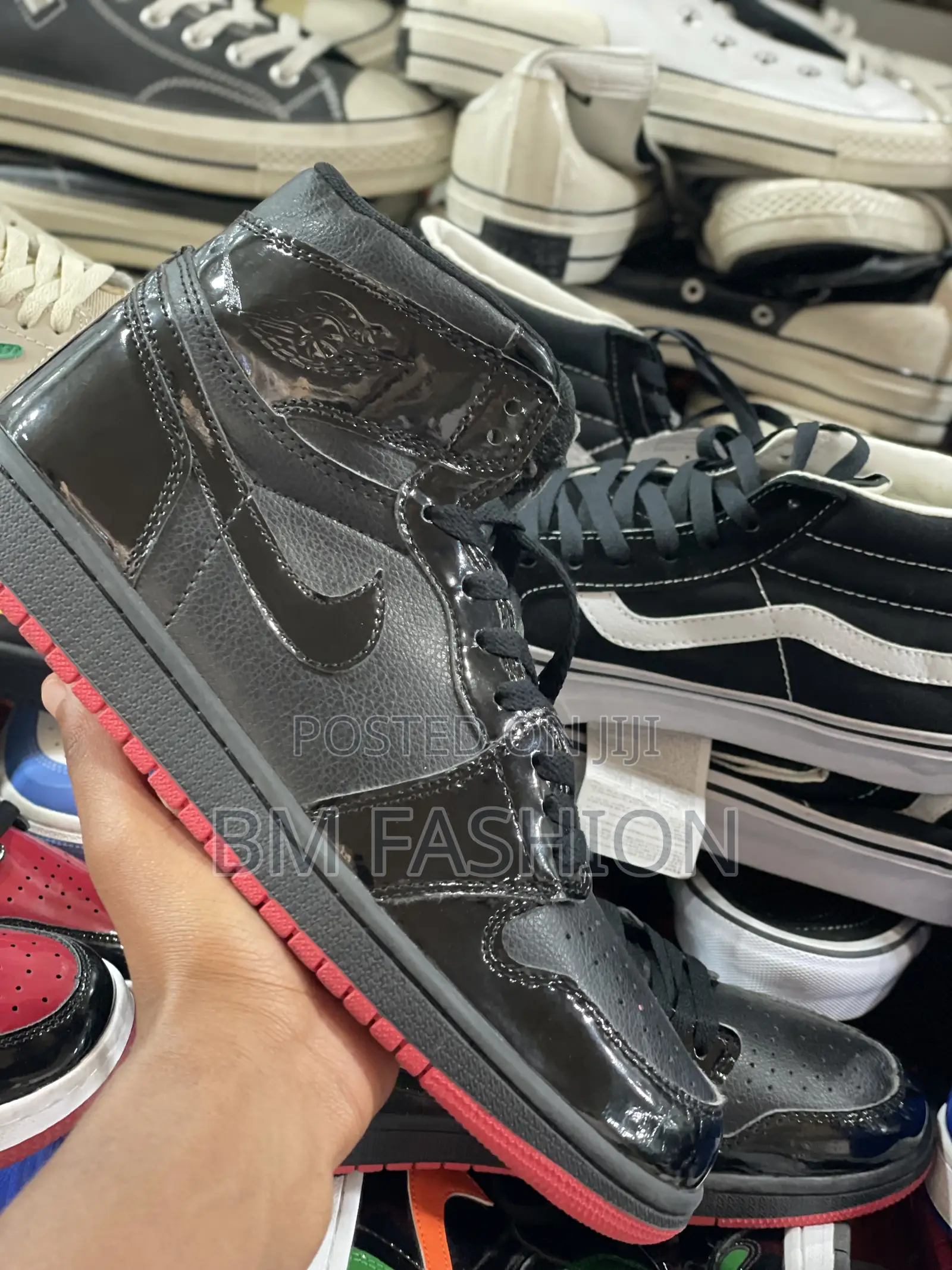 High Quality Mid High Sneakers