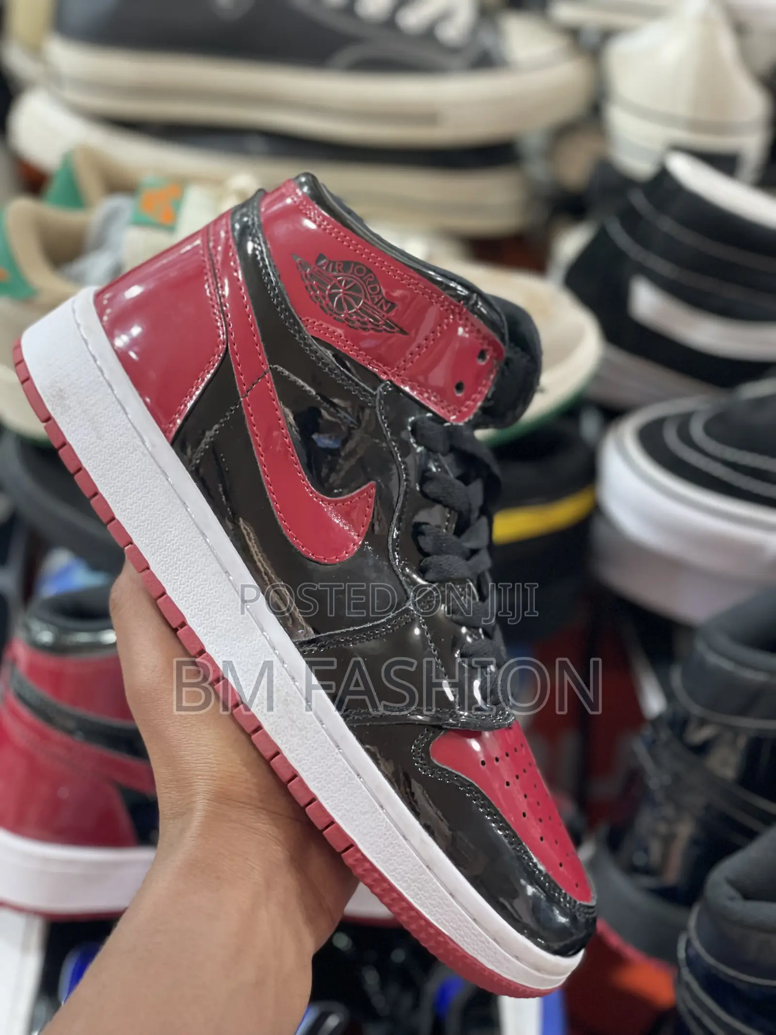 High Quality Mid High Sneakers