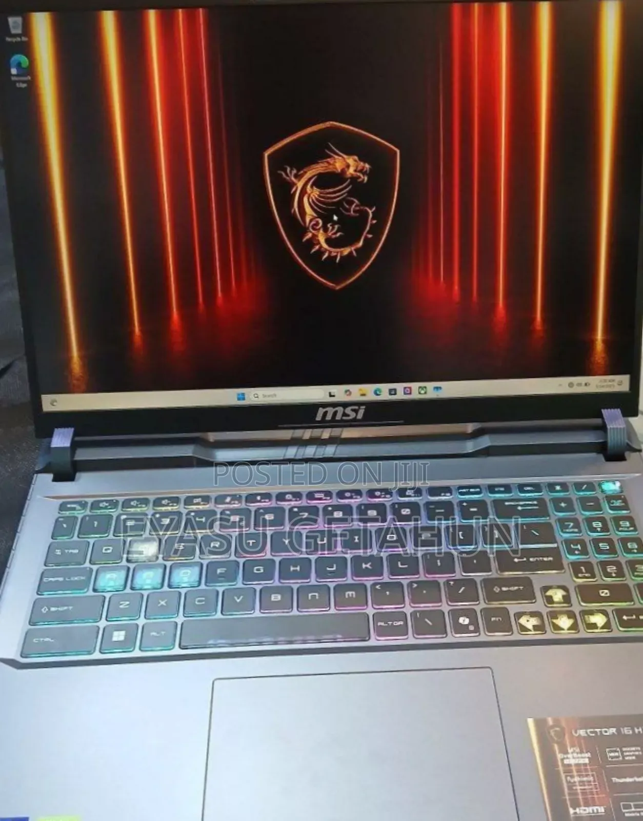 New Laptop MSI Vector 16 HX AI A2XWIG 16GB Intel Core Ultra 7 SSD 1T