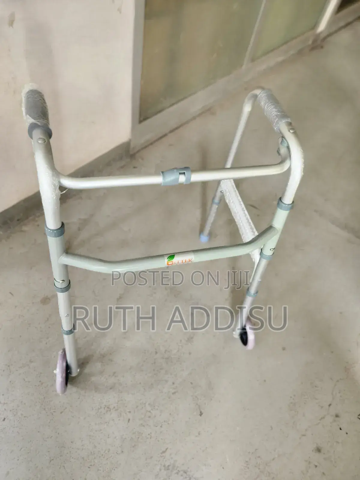 Foldable Walker怖你walking Aid Almunium袸我medical Walker New
