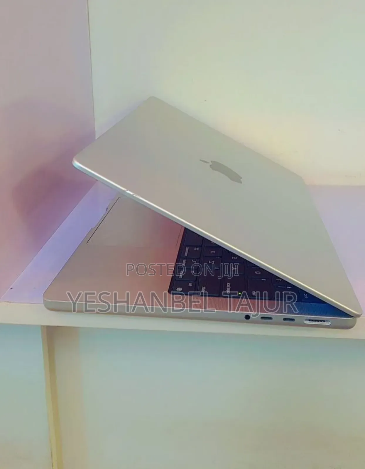 New Laptop Apple MacBook Pro 2021 M1 16GB Apple M1 SSD 512GB