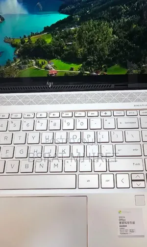 New Laptop HP Envy X360 8GB Intel Core I5 SSD 1T