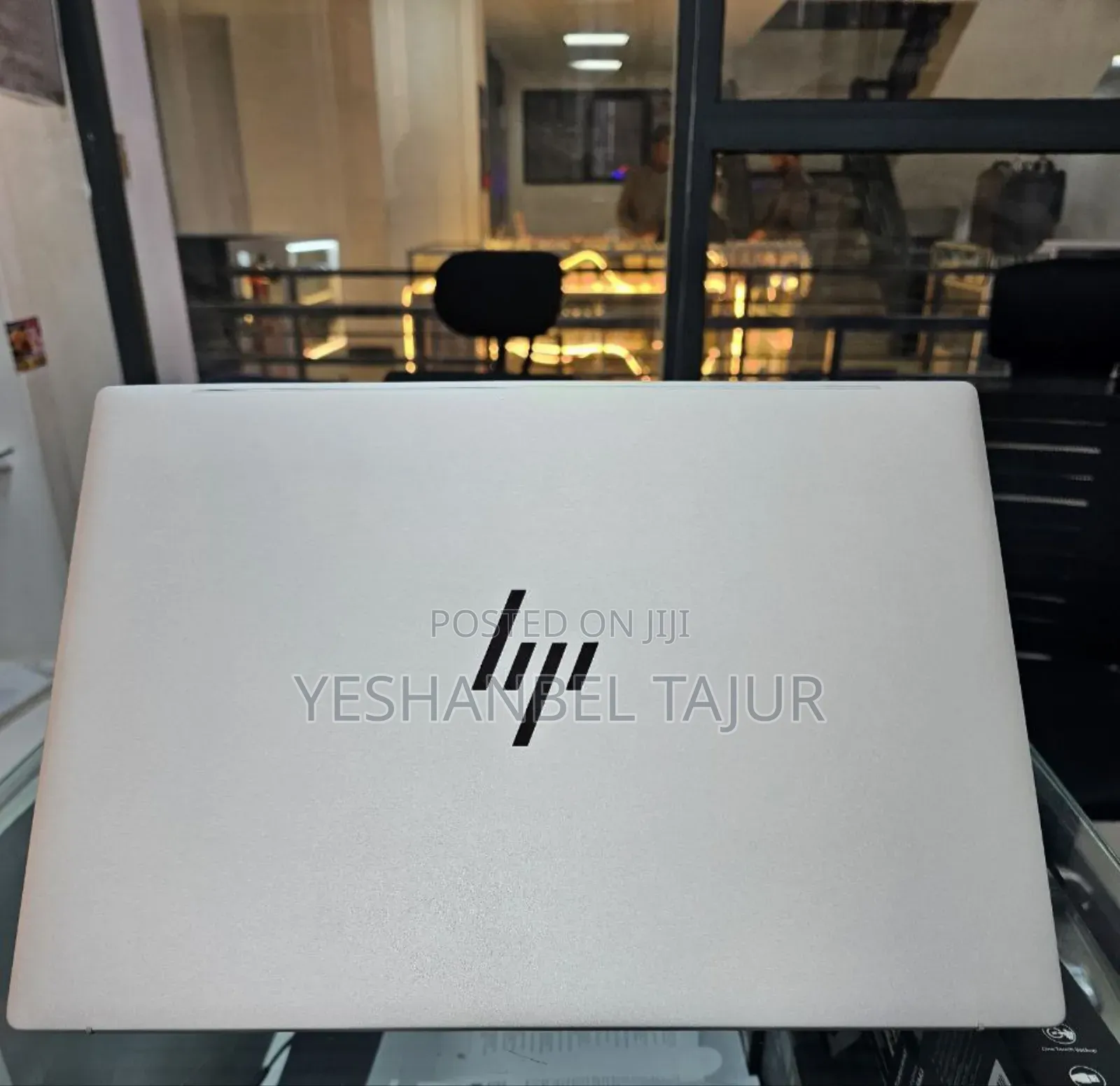 New Laptop HP Envy X2 8GB Intel Core I5 SSD 1T