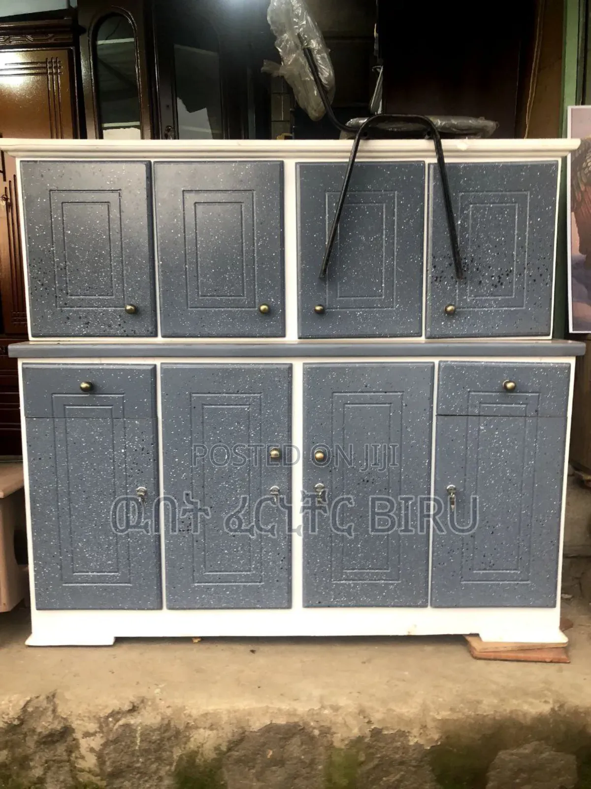 ተሰቃይ ኪቸን ካብኔት ስ1/60cm