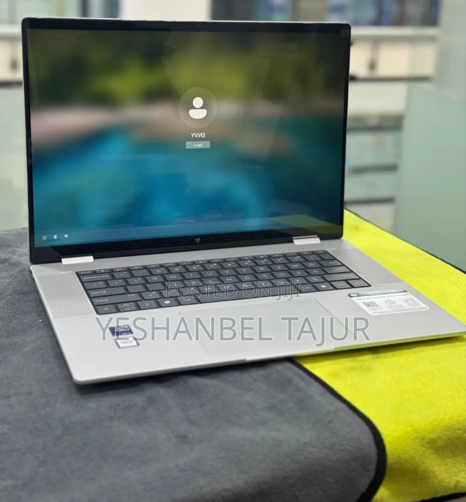 New Laptop HP Envy X2 16GB Intel Core Ultra 7 SSD 1T