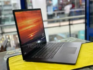 Photo - New Laptop Microsoft Surface Book 3 8GB Intel Core I5 SSD 512GB