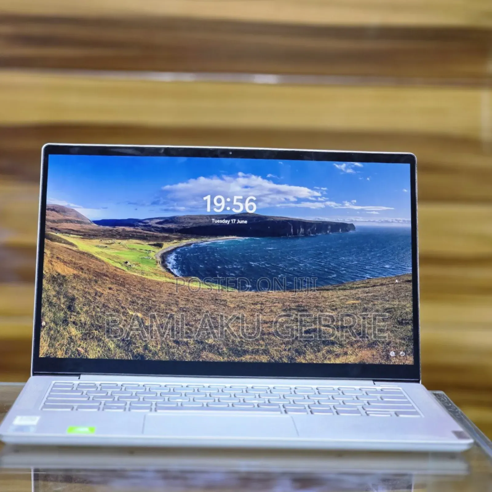 New Laptop Lenovo Yoga 2 8GB Intel Core I5 SSD 512GB